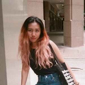Meet your Posher, Charis